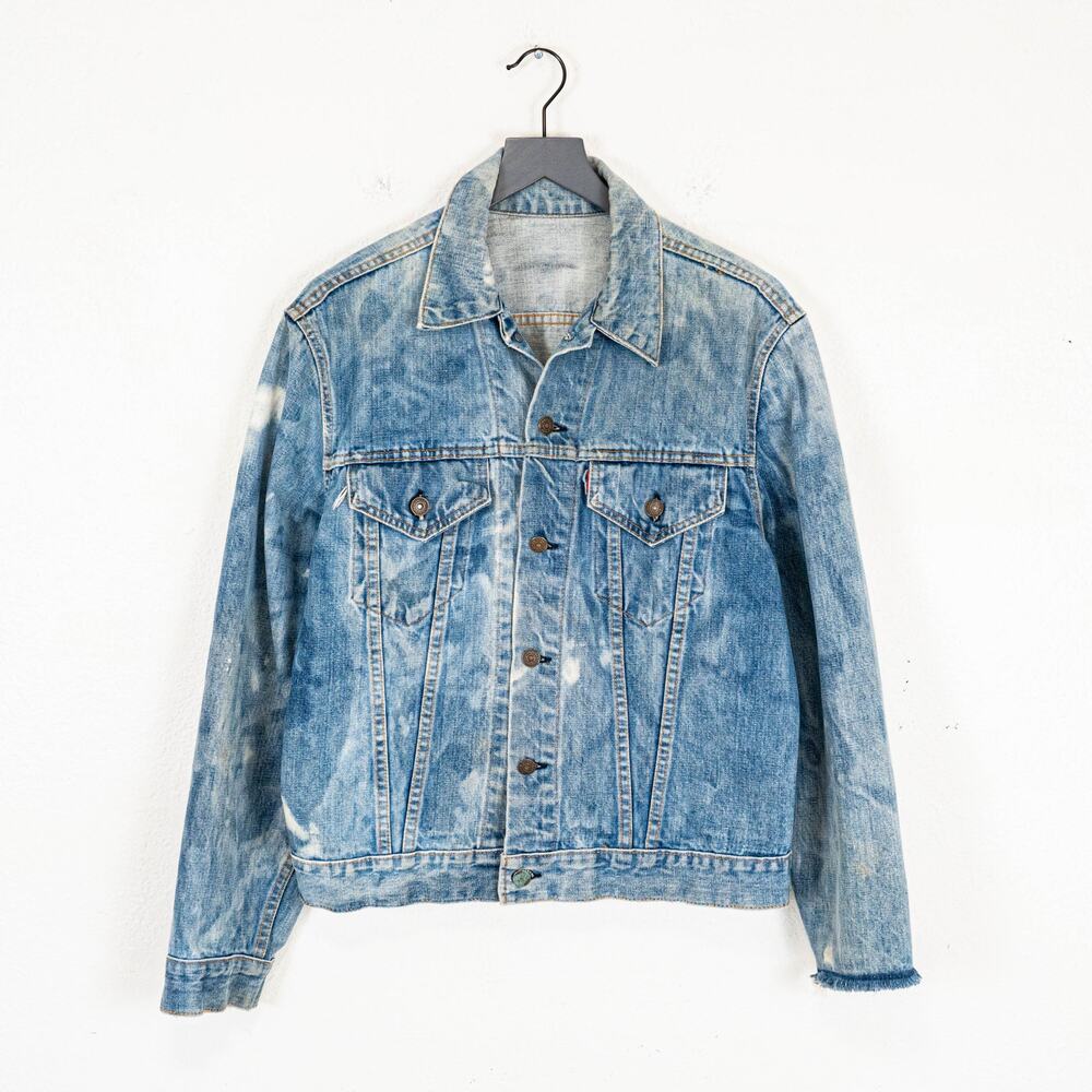 Vintage Levi's 68-70s Type 3 Denim Jacket Bleached Medium fit